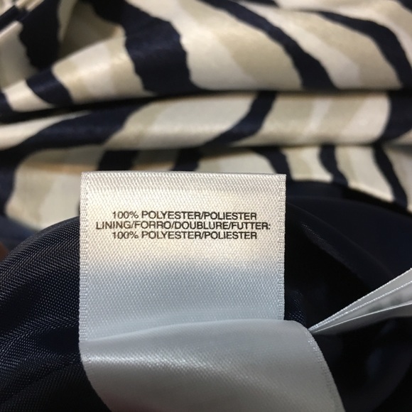 Jones New York Printed Hidden-Button Trench A - Picture 5 of 6